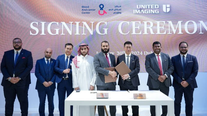 阿联酋入场，押注AI