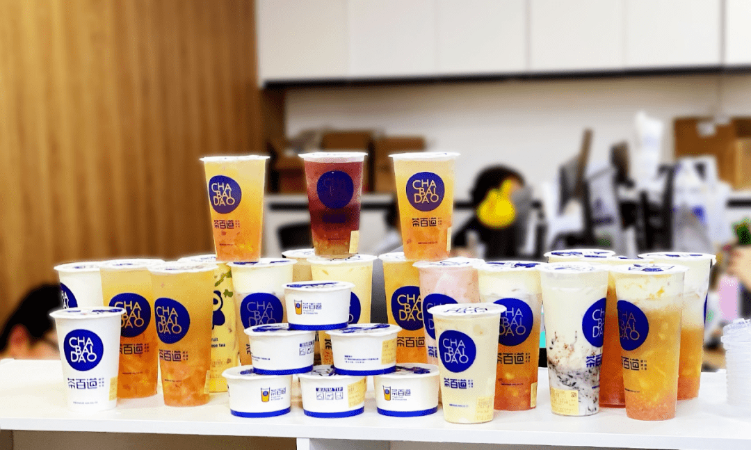 茶百道赴港IPO又有新进度！依靠99%以上加盟店，卖出10亿杯茶饮