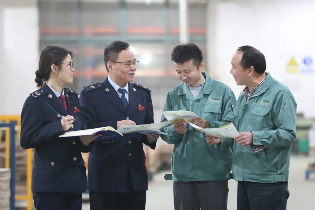 直击重点多管齐下 充分激发创业投资活力