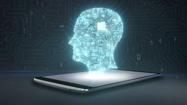 【专访】雷鸟创新联合创始人张昊晨：AI眼镜创业，眼镜团队比AI团队更重要