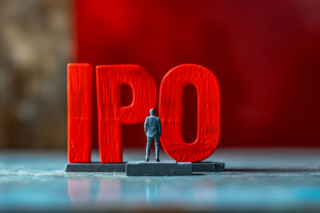 多家明星企业加速冲刺港股IPO