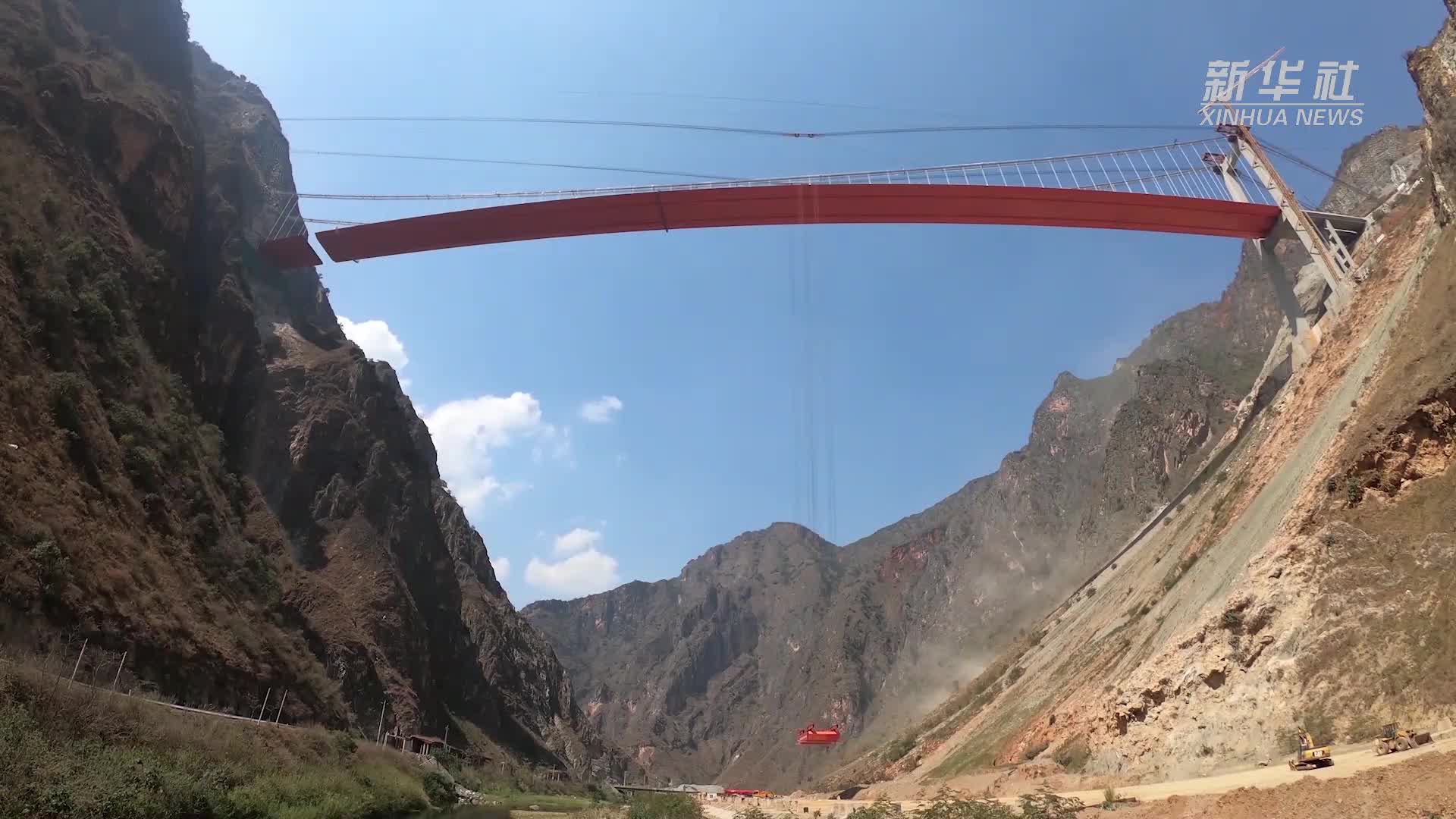 云南：玉楚高速公路建成通车 “滇中绿海明珠”绽放异彩