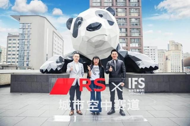 产品：无！官网：一页！这家神秘AI初创又融10亿美元