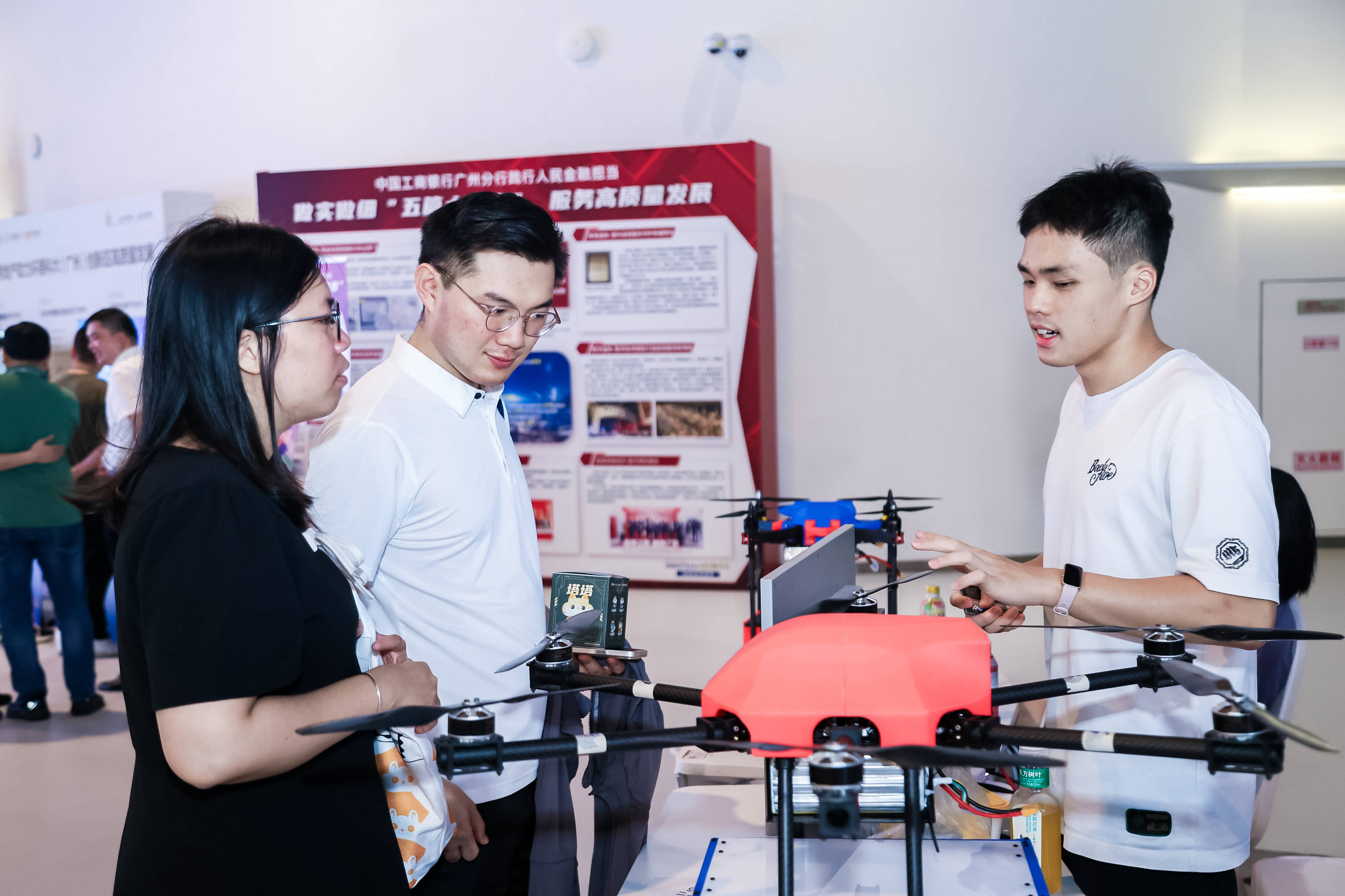 母基金，未来有望在香港上市！