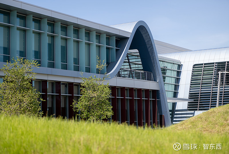 靠给大模型投喂数据，这家AI数据服务公司一年赚了3亿美元