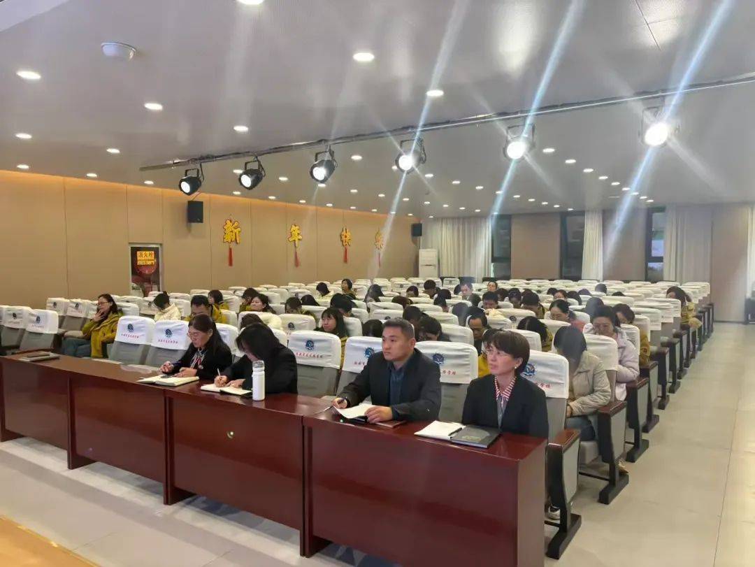 星能资产何未央：2025年股权投资“聚焦”与“韧性”之道