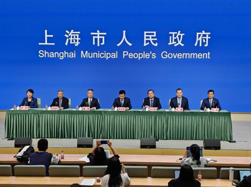 上海国资出手,看好AI算力“建筑商”!