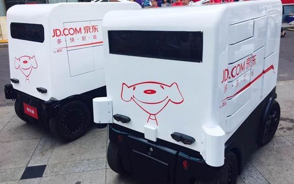 京东也上机器人的“牌桌”了