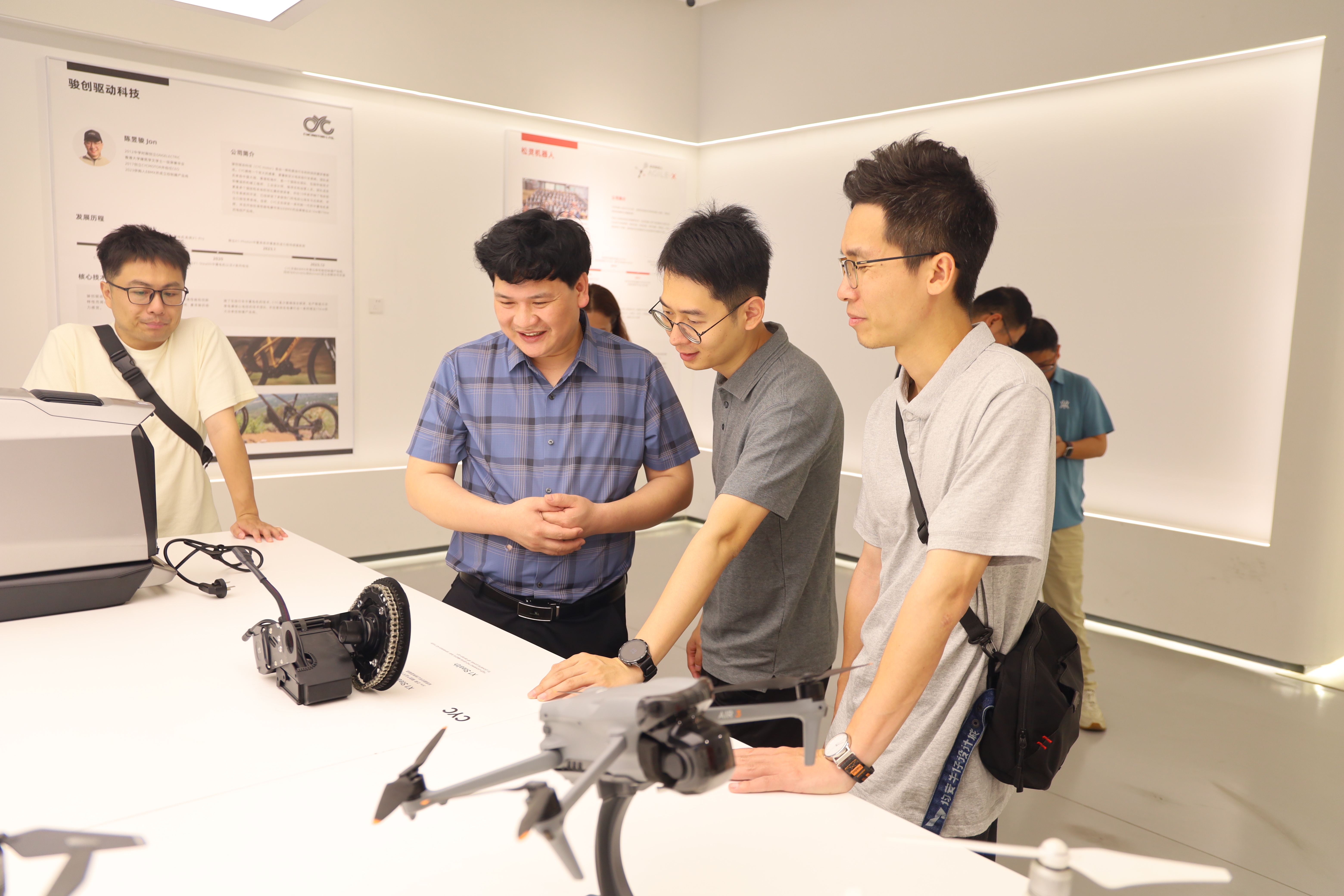 地方百亿级产业基金频现 “硬科技”创投迎良机