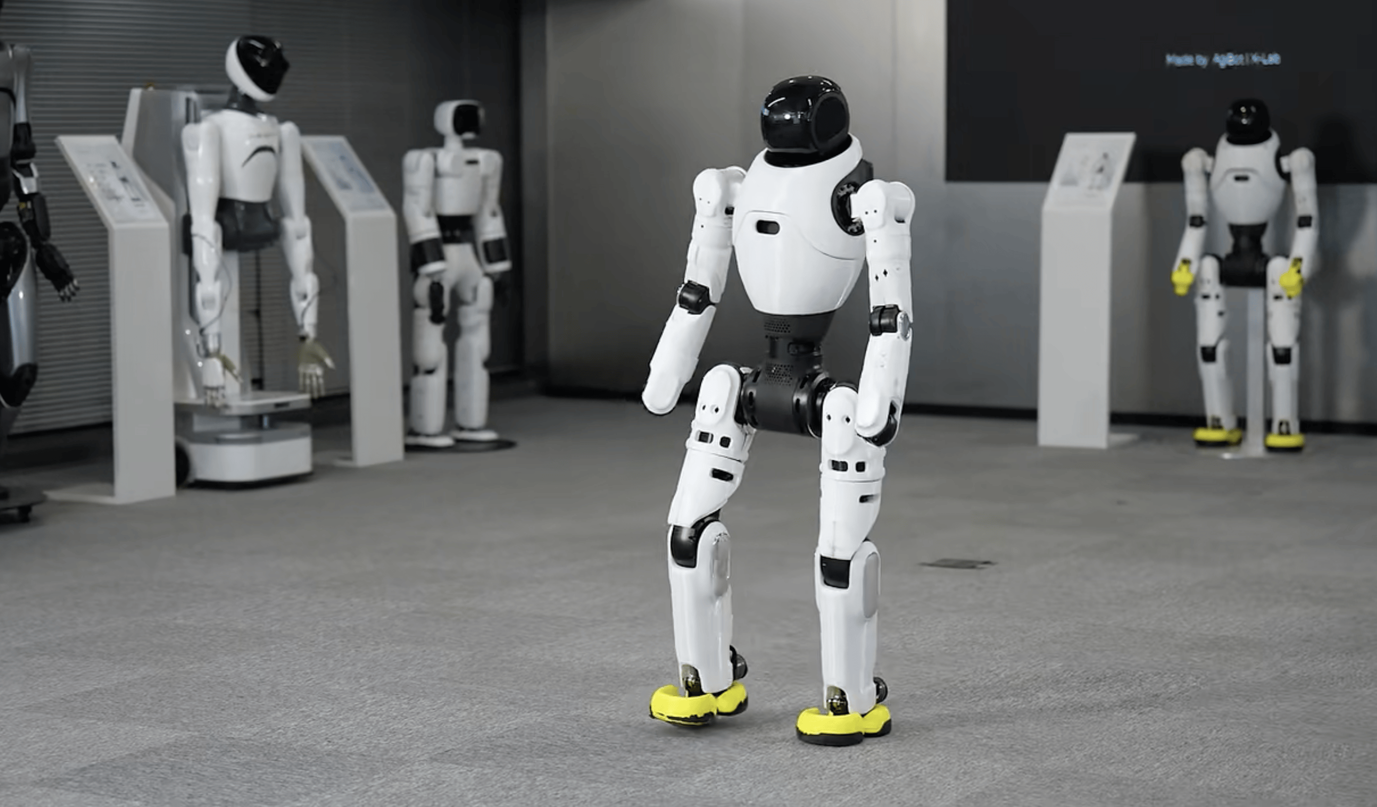 谷歌、智元都提前押注，谁能做机器人领域的“安卓”？